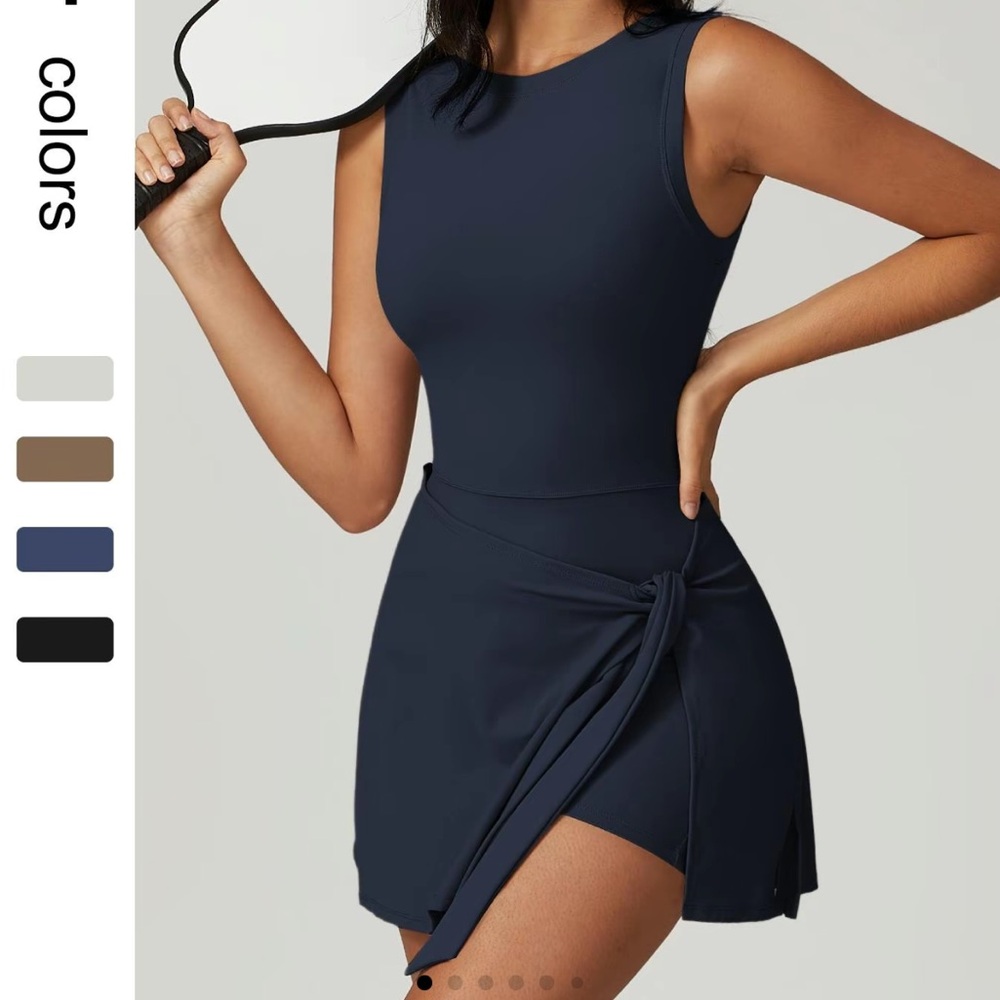 Active Sporty Navy Blue Sleeveless Shorts & Dress size XL